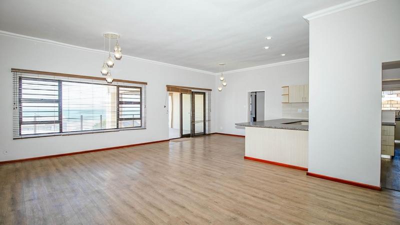 5 Bedroom Property for Sale in Jongensfontein Western Cape